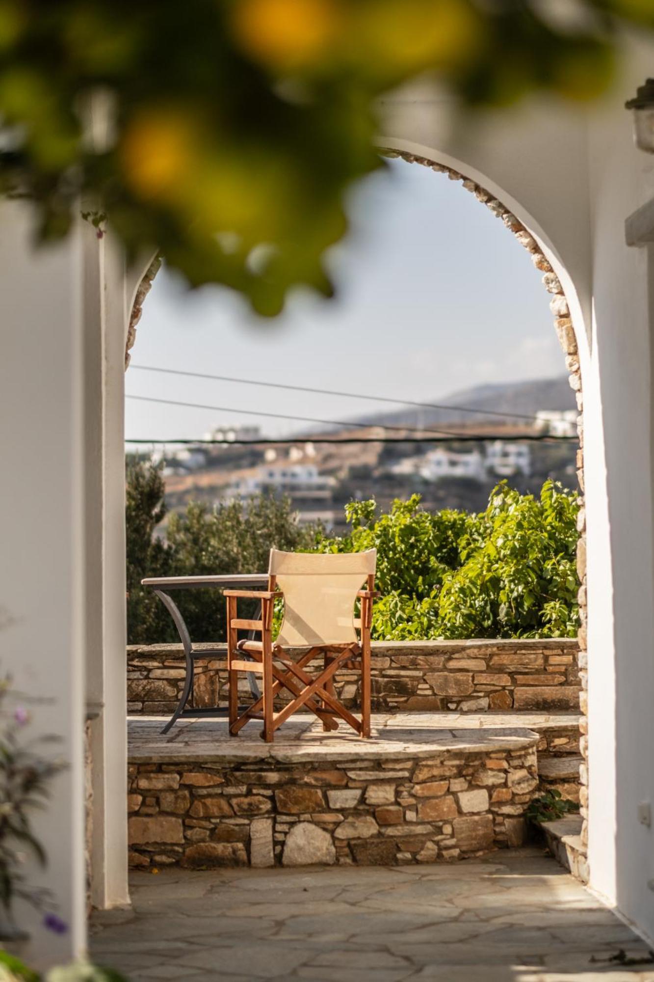 Romano Garden House - Land Tales Agios Romanos المظهر الخارجي الصورة