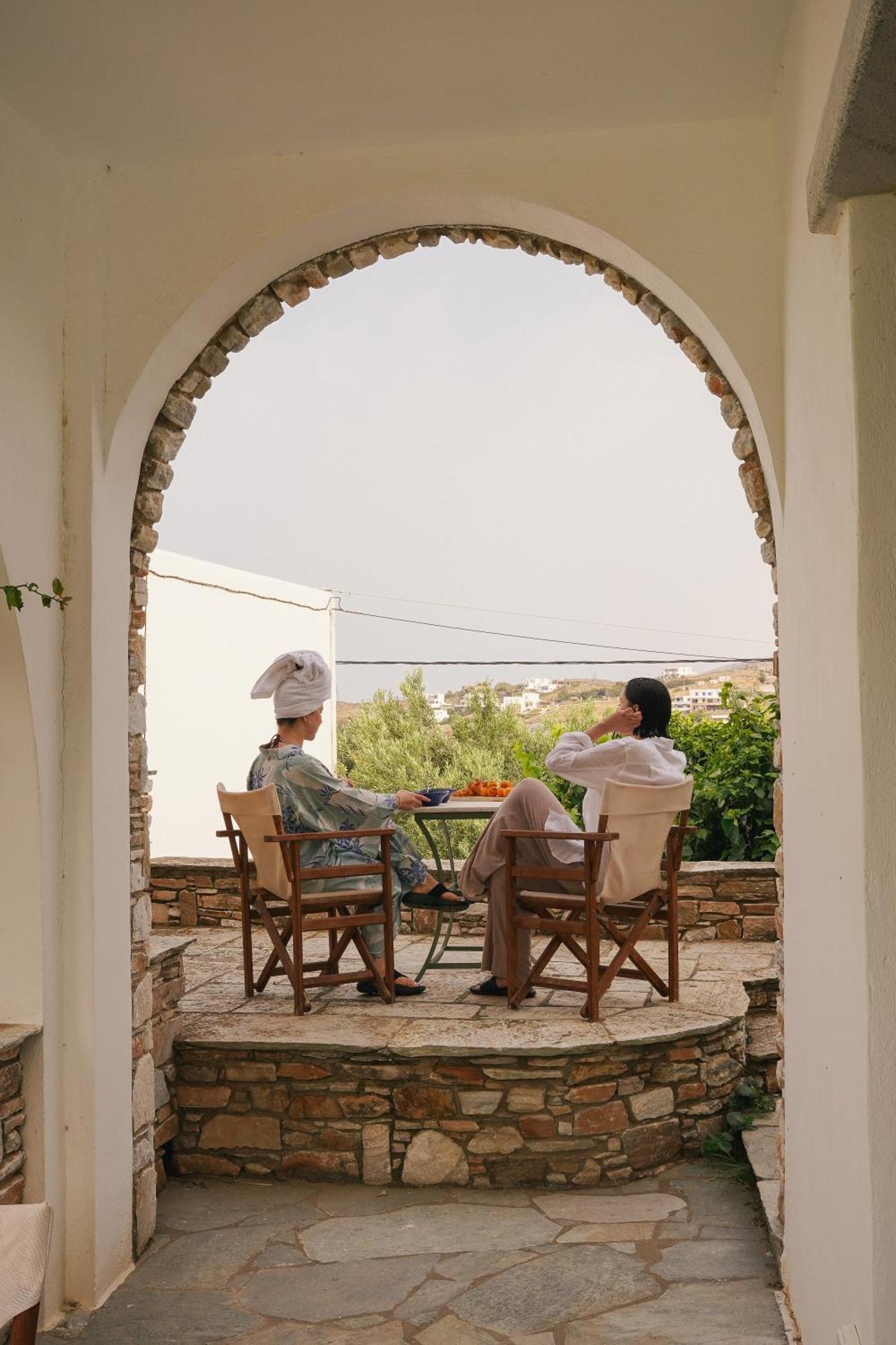 Romano Garden House - Land Tales Agios Romanos المظهر الخارجي الصورة